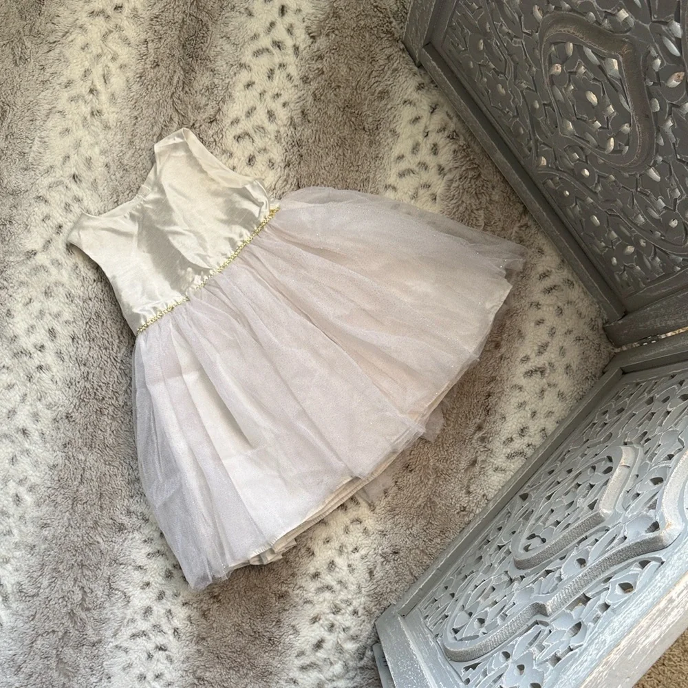 Pippa & Julie cream satin dress baby girls 18 months sparkly gold tulle skirt